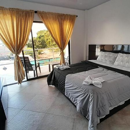 Katara Boutique Hotel Марікіта Екстер'єр фото