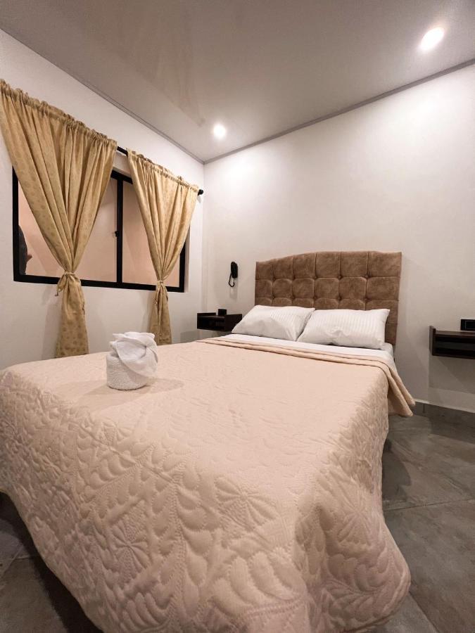 Katara Boutique Hotel Марікіта Екстер'єр фото