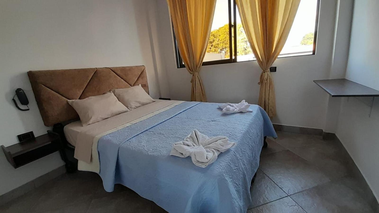 Katara Boutique Hotel Марікіта Екстер'єр фото