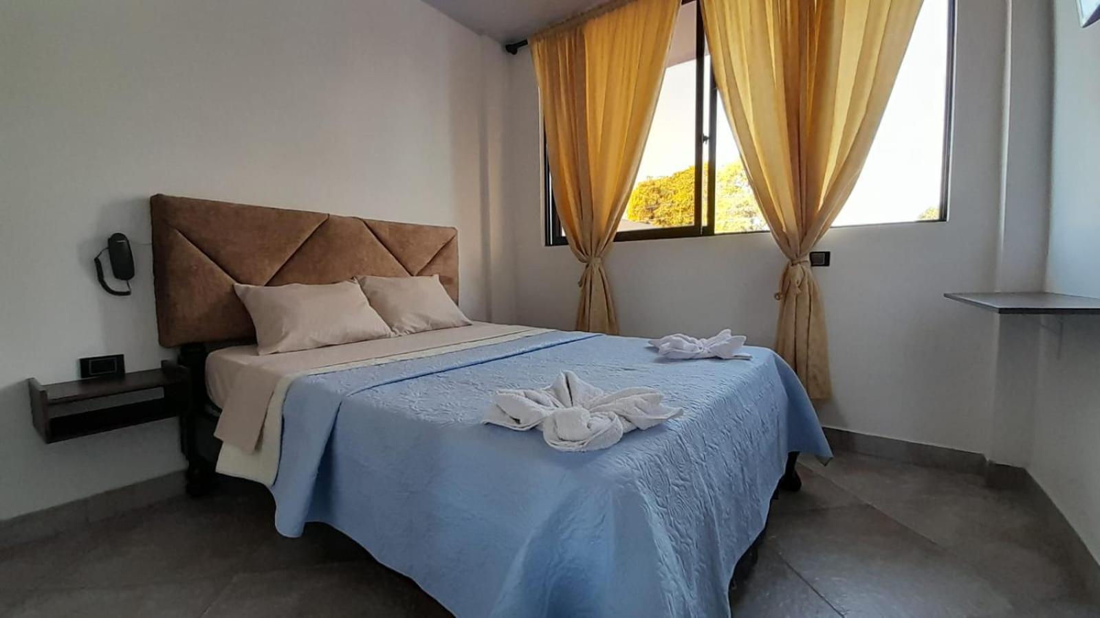 Katara Boutique Hotel Марікіта Екстер'єр фото